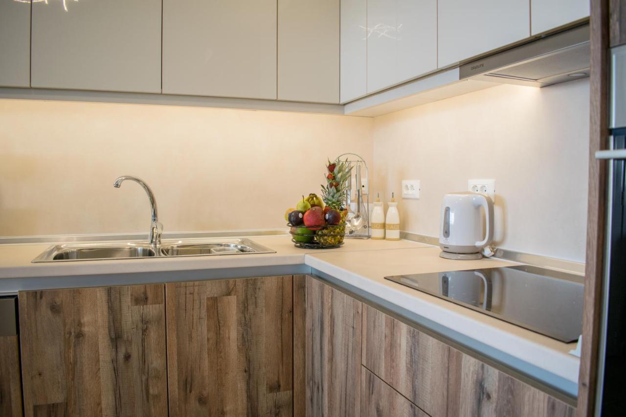 Apartment Golden Sunrise Stegna